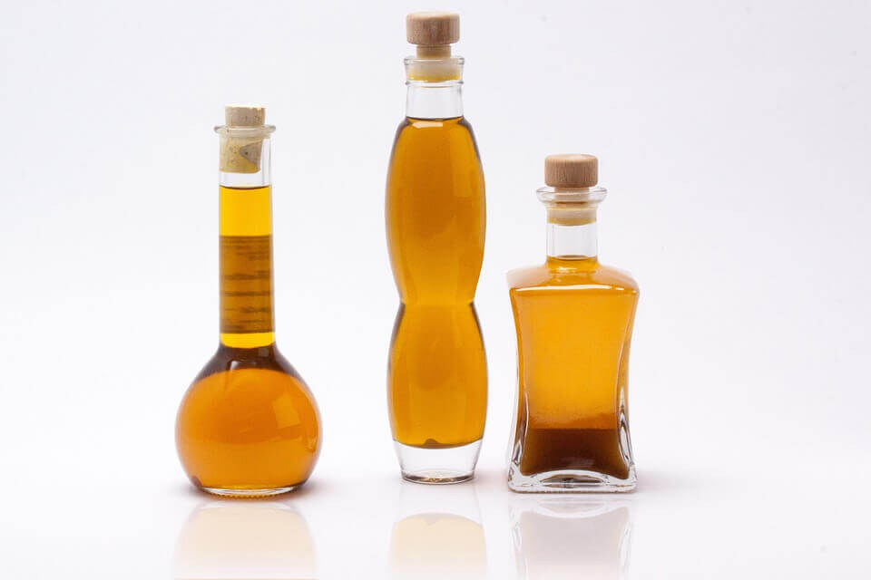 Organic carrier oils for better essential oils Organic carrier oil bulk supplier